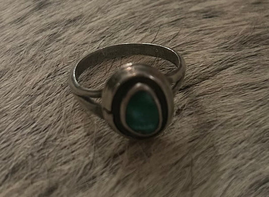 Petite old pawn turquoise size 6.5 ring