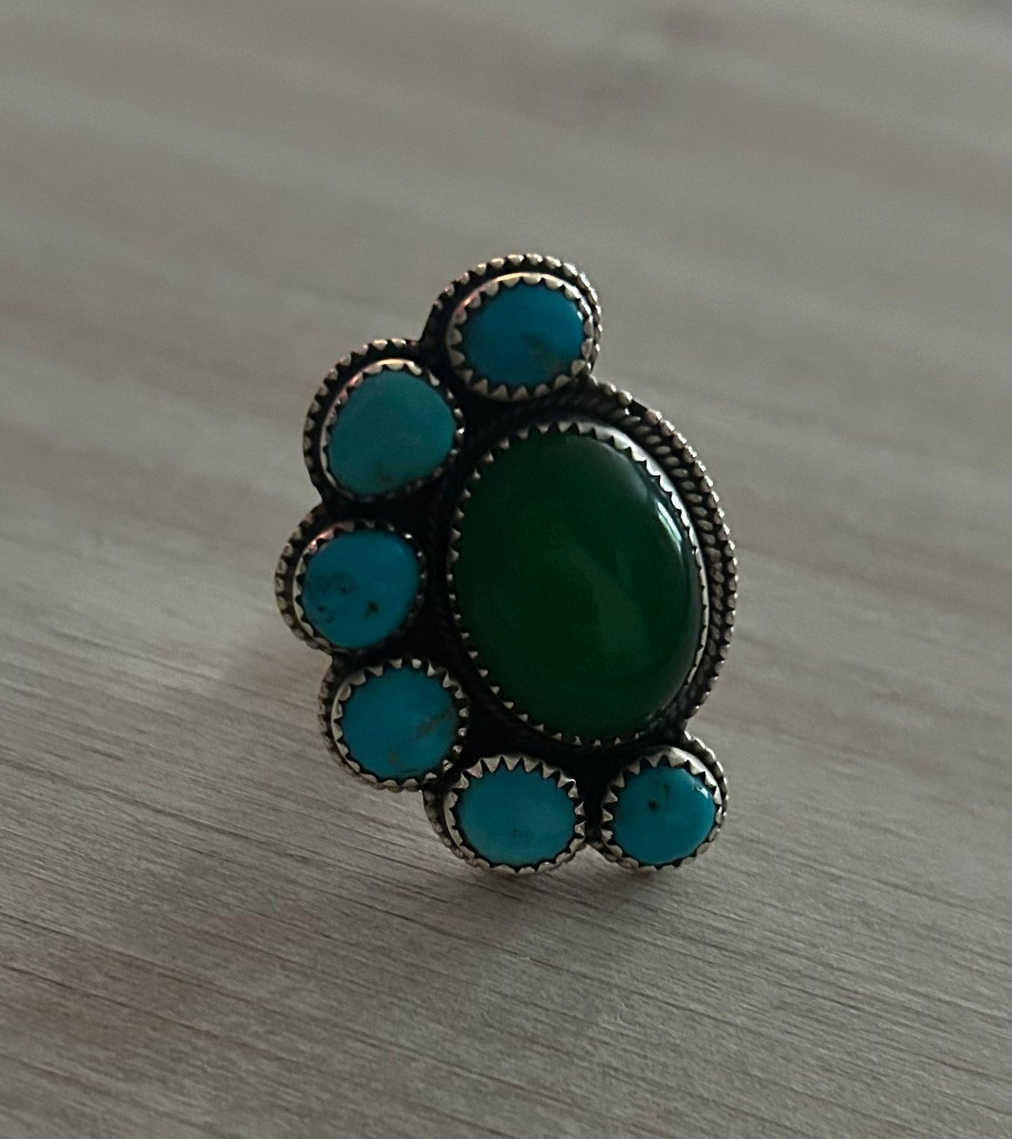 Kingman & Jade half cluster ring