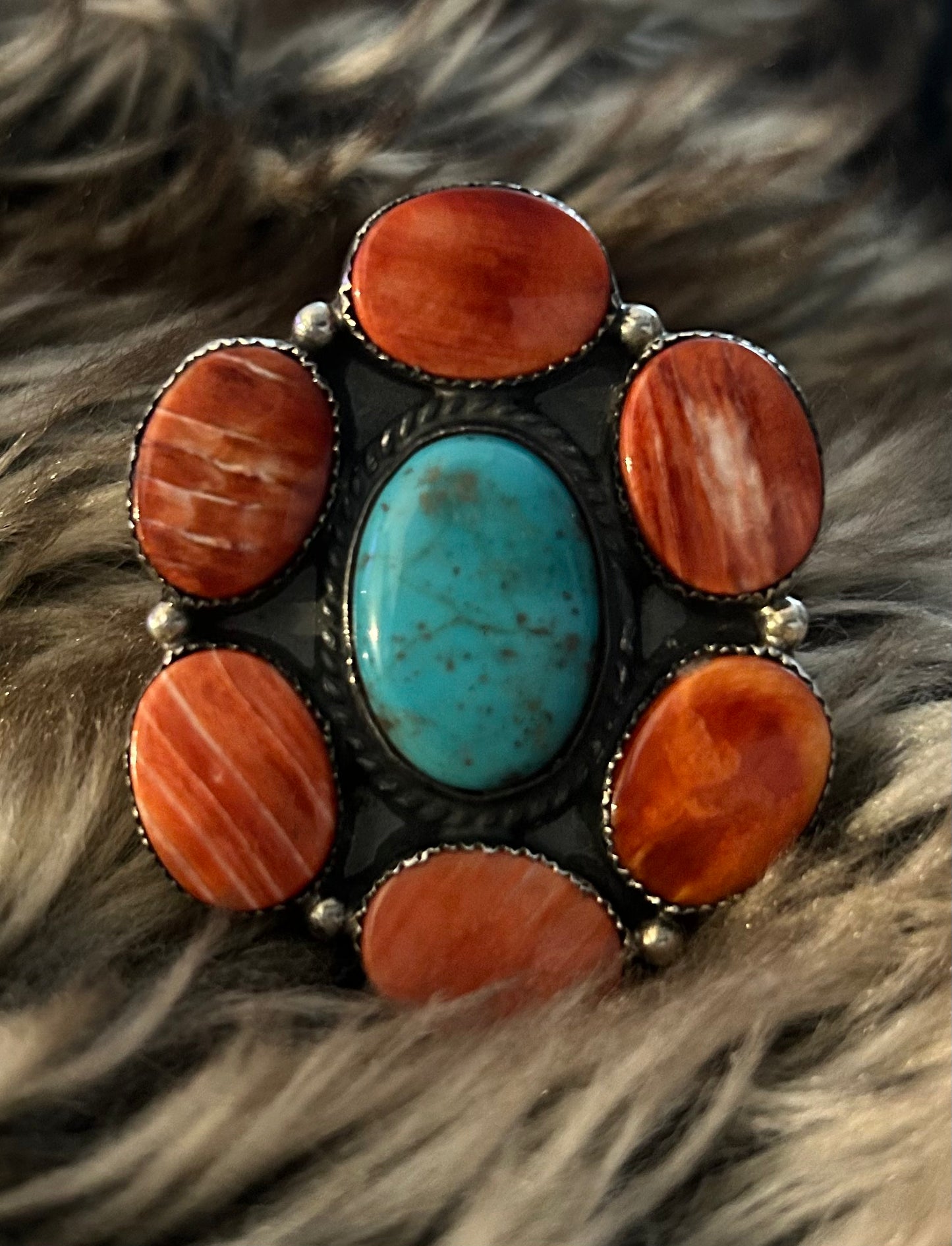 Kingman Turquoise & Red Spiny Oyster Size 8 Ring