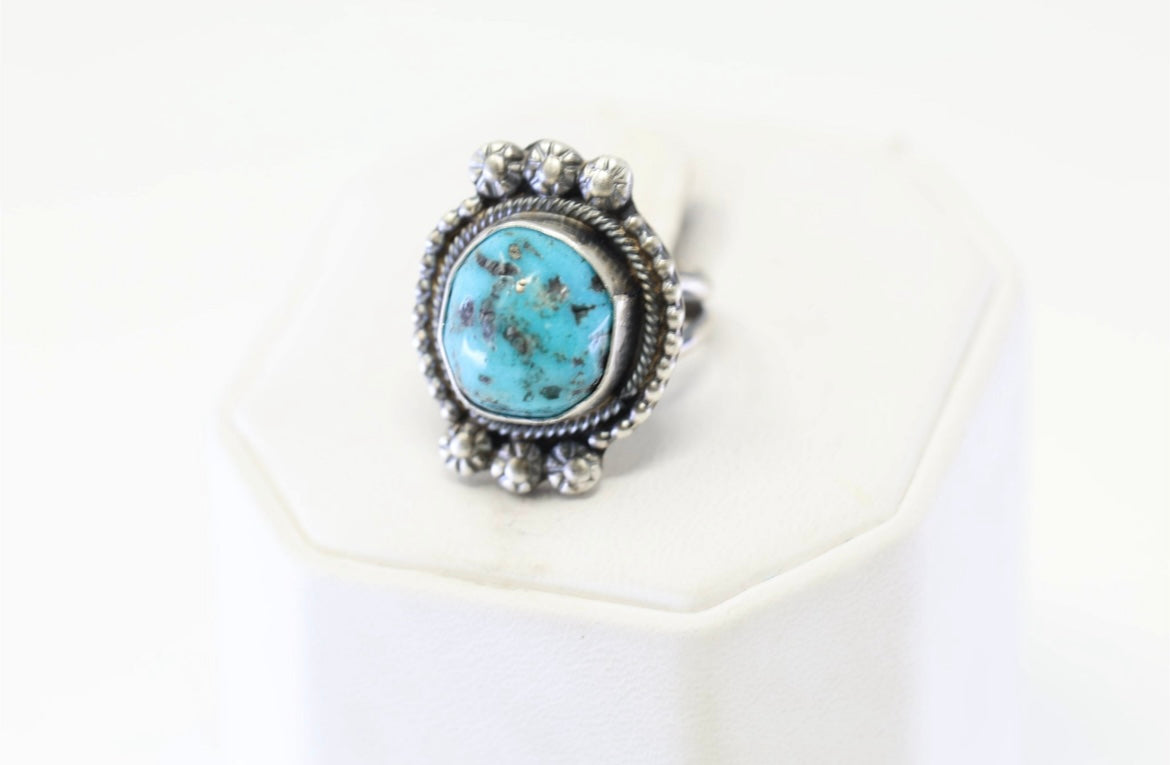 Native America Navajo Sterling Silver Turquoise Ring By Wilson Dawes.