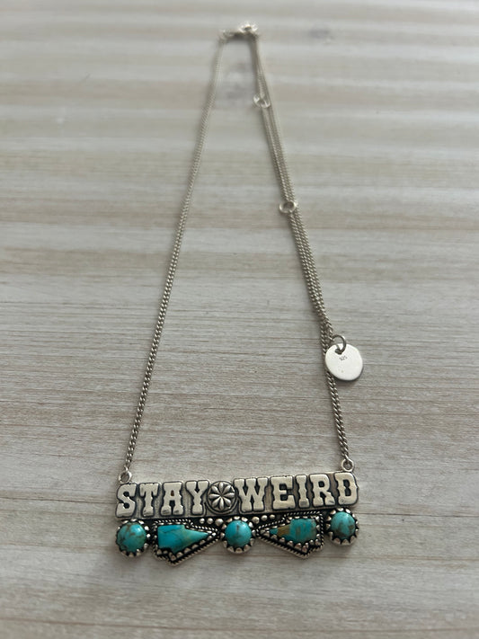 Stay weird Kingman bar necklace